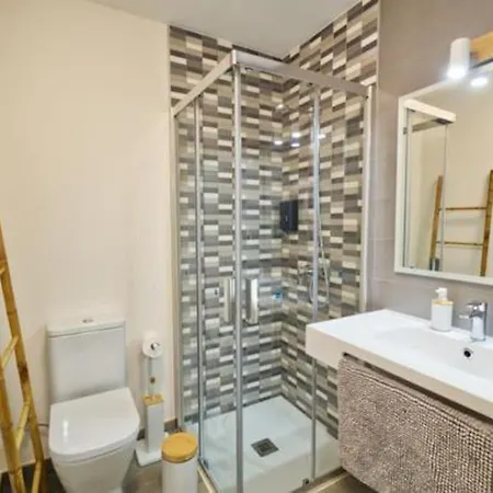 Pueblo Majorero: Luxury With Terraces, Pools & Access