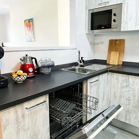 Pueblo Majorero: Luxury With Terraces, Pools & Access