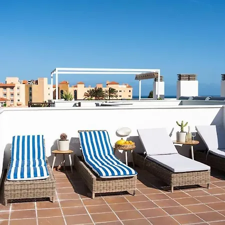 Pueblo Majorero: Luxury With Terraces, Pools & Access *