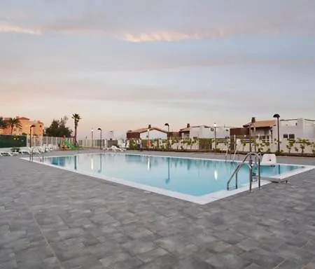 Pueblo Majorero: Luxury With Terraces, Pools & Access Apartment